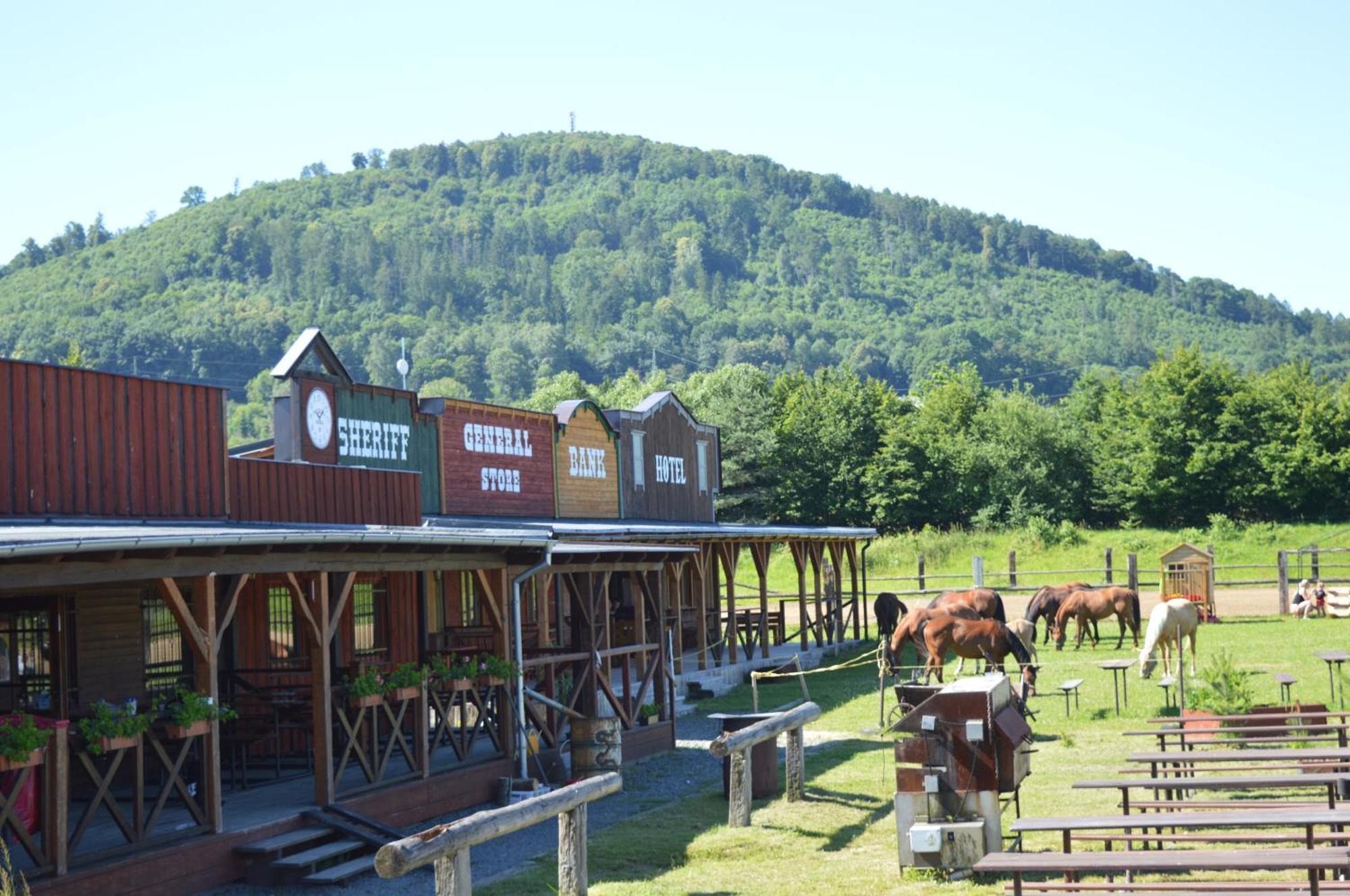 Bubla City Ranch Копржівніце Екстер'єр фото